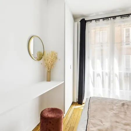 Appartamento Luxury Near Monceau & Wagram Parigi